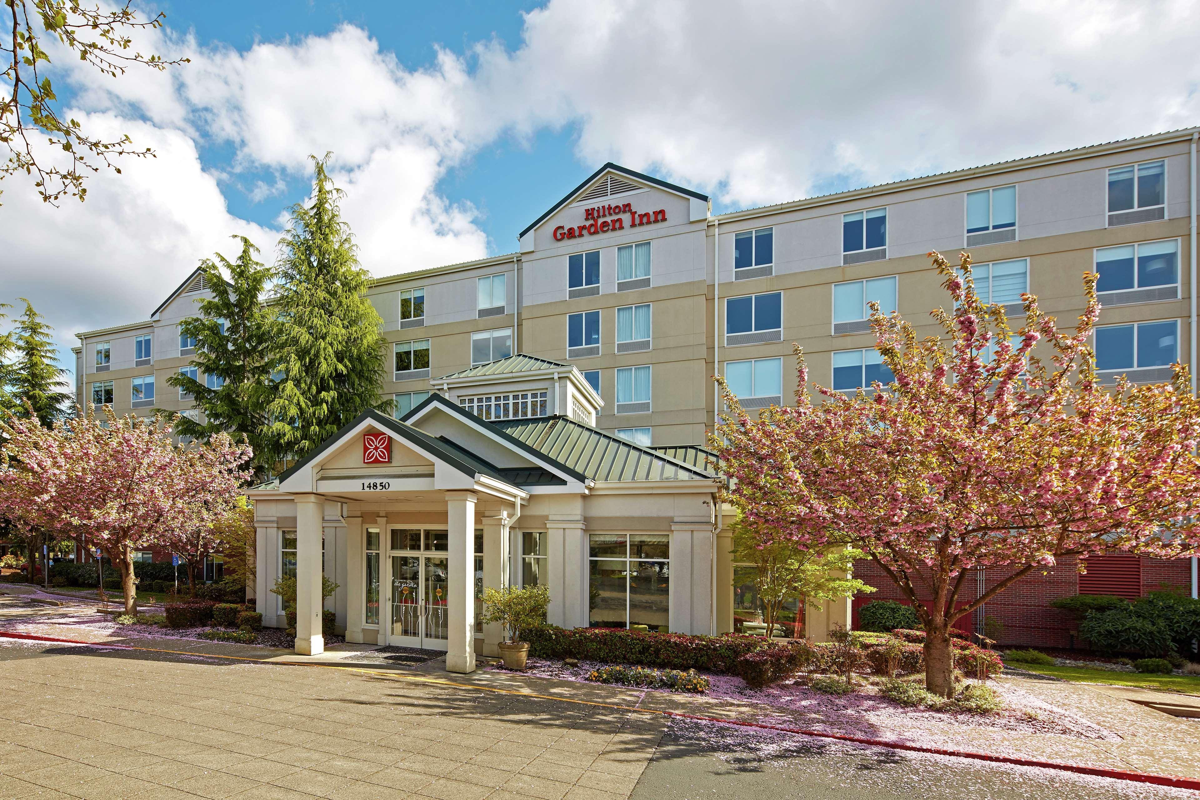 Hilton Garden Inn Portland Лейк-Освеґо Екстер'єр фото