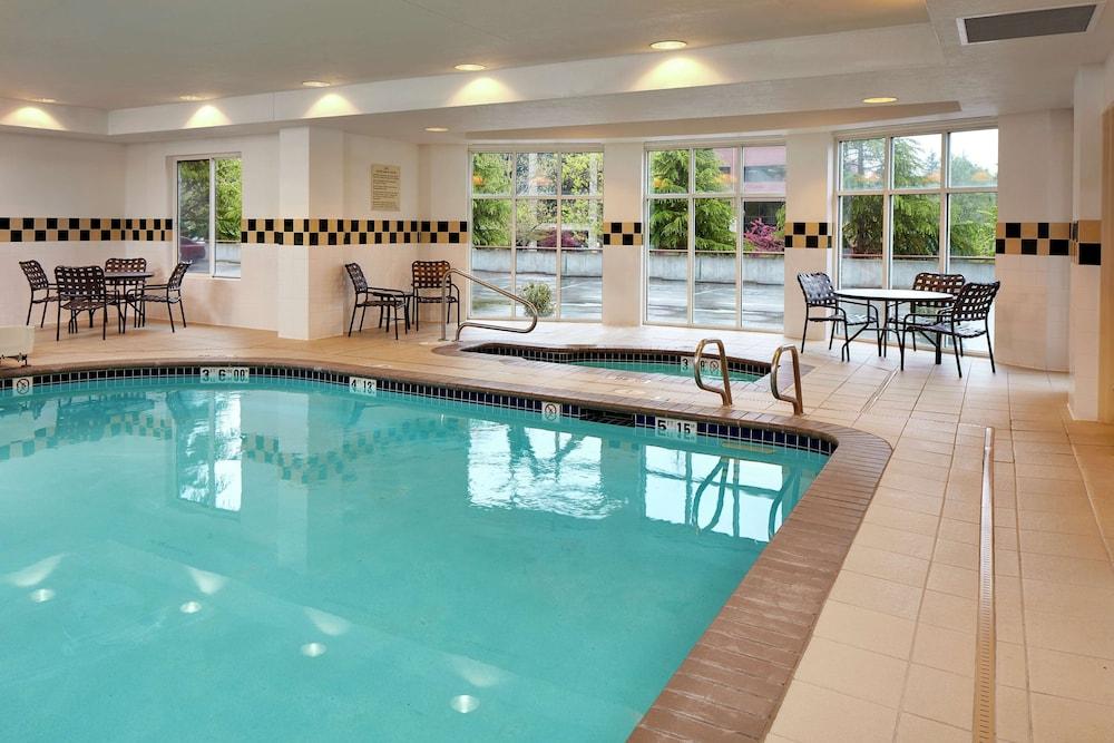 Hilton Garden Inn Portland Лейк-Освеґо Екстер'єр фото
